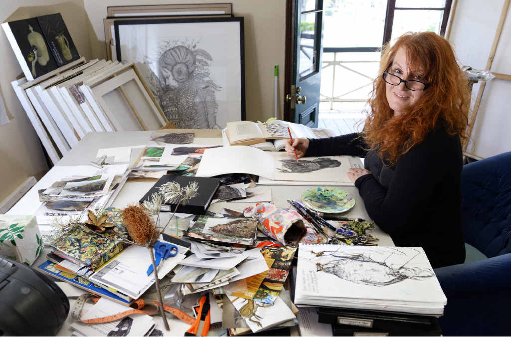 LOCAL TALENT: Ipswich artist Sharon McKenzie has won the Wayne Kratzmann Award. LOCAL TALENT: Ipswich artist Sharon McKenzie has won the Wayne Kratzmann Award.