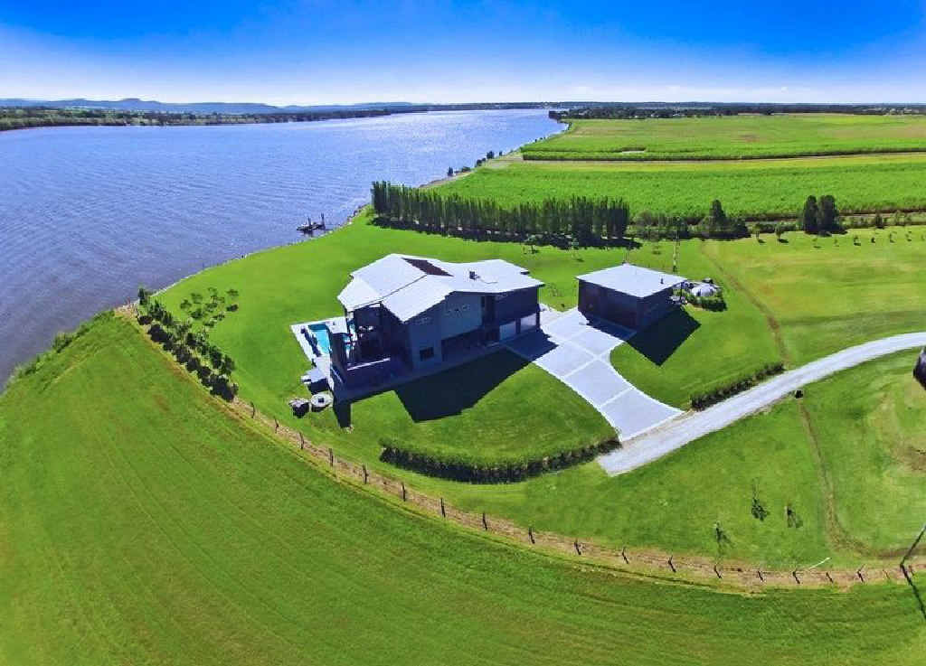 An aerial view of RiverScape at Palmers Island. An aerial view of RiverScape at Palmers Island.