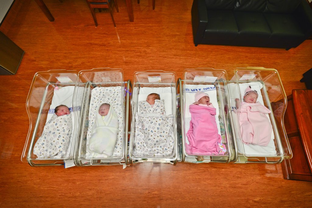 Jasmyn Ava, Olivia Pasco, Elouise Roby, Kharlarnee Marou and Kasey Rutherford were five of the 10 babies to arrive in 30 hours at Gladstone Base Hospital. Jasmyn Ava, Olivia Pasco, Elouise Roby, Kharlarnee Marou and Kasey Rutherford were five of the 10 babies to arrive in 30 hours at Gladstone Base Hospital.