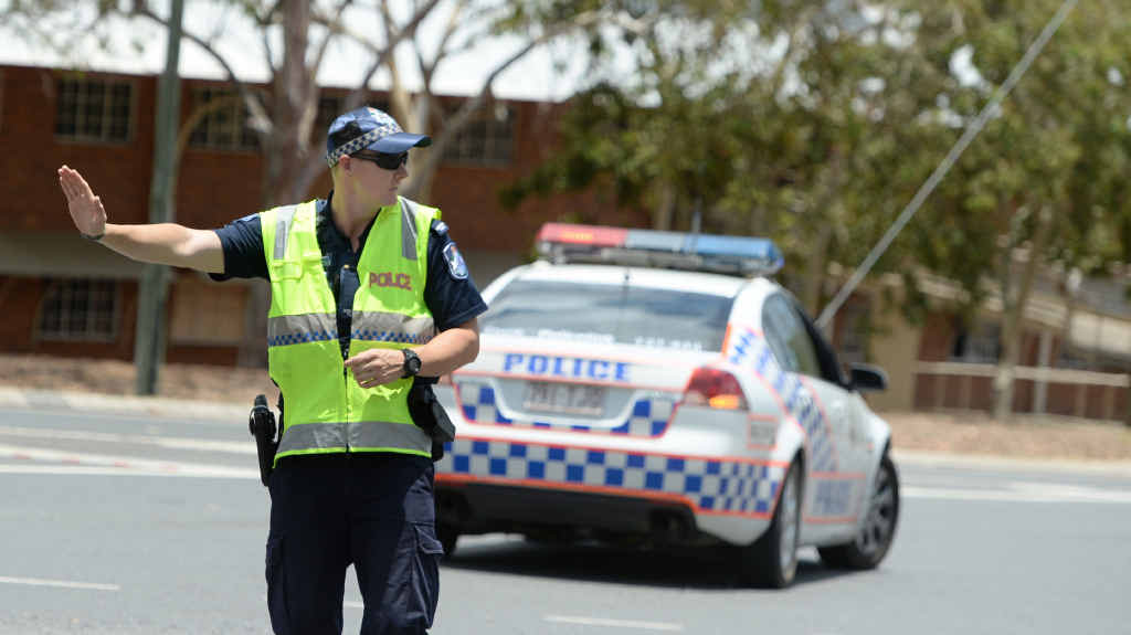 Police close off Yaamba Road between Carlton street and Farm street after a suspicious device was found near the Caltex Service Station. Police close off Yaamba Road between Carlton street and Farm street after a suspicious device was found near the Caltex Service Station.