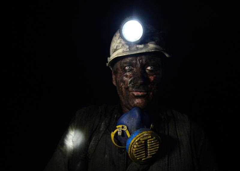 Coal speculators have learned that punching unsuspecting strangers and hanging acres-big stockings from their fireplaces won't earn them coal from Santa. Coal speculators have learned that punching unsuspecting strangers and hanging acres-big stockings from their fireplaces won't earn them coal from Santa.