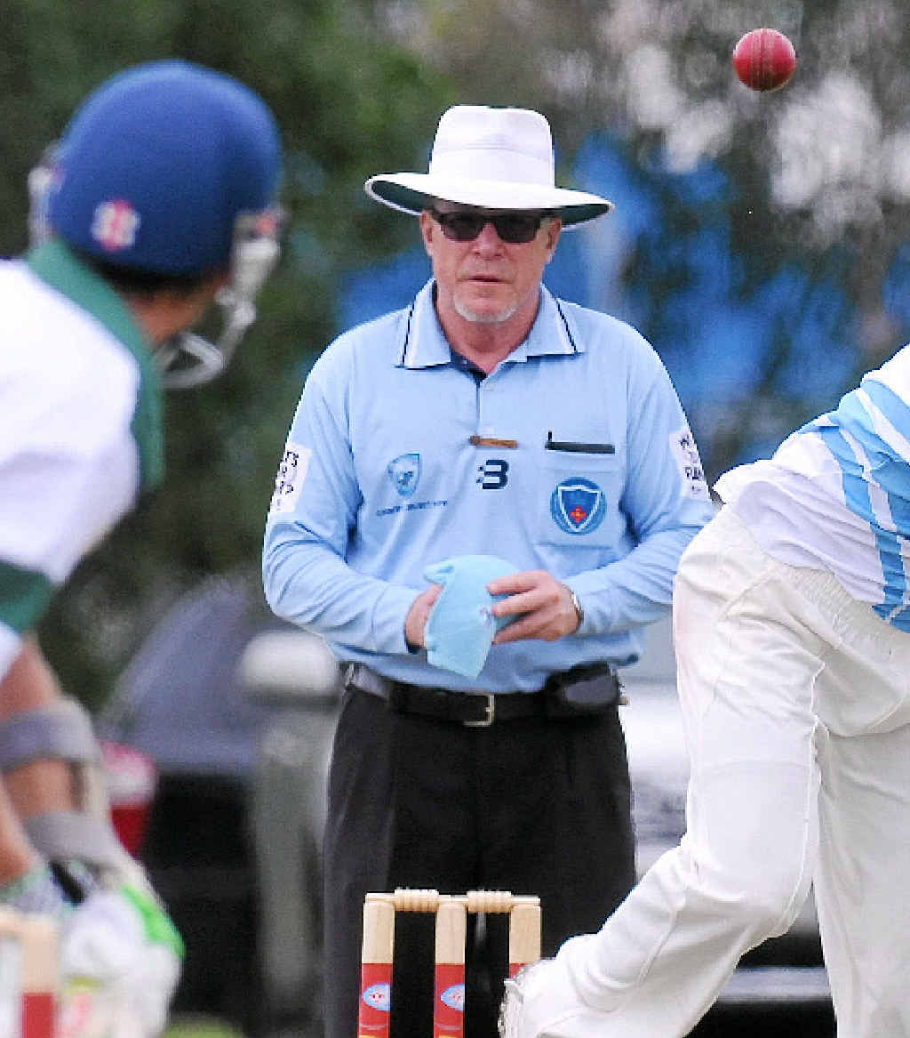 IN CHARGE: Maclean’s Rob Pye oversaw the Country Shield semi-final match between Tamworth Colts and Robertson Burrawang. PHOTO: GARETH GARDNER/NORTHERN DAILY LEADER IN CHARGE: Maclean’s Rob Pye oversaw the Country Shield semi-final match between Tamworth Colts and Robertson Burrawang. PHOTO: GARETH GARDNER/NORTHERN DAILY LEADER