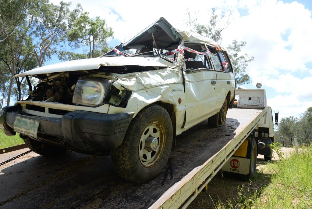 ROLL OVER: A single vehicle was involved in an accident on Kalpowar Road 4th Jan 2015, number plate blurred for privacy reasons. Photo: Paul Donaldson / NewsMail ROLL OVER: A single vehicle was involved in an accident on Kalpowar Road 4th Jan 2015, number plate blurred for privacy reasons. Photo: Paul Donaldson / NewsMail