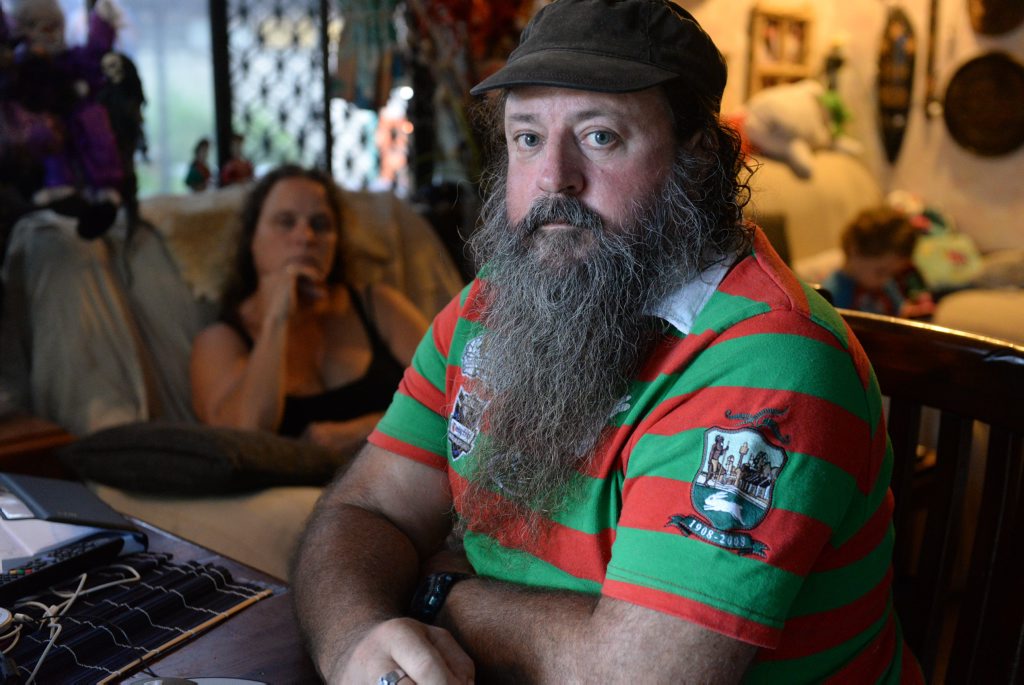 NEVER FORGOTTEN: Mick and Jenny Peet remember their daughter Lateesha Nolan who went missing ten years ago. Photo: Mike Knott / NewsMail NEVER FORGOTTEN: Mick and Jenny Peet remember their daughter Lateesha Nolan who went missing ten years ago. Photo: Mike Knott / NewsMail