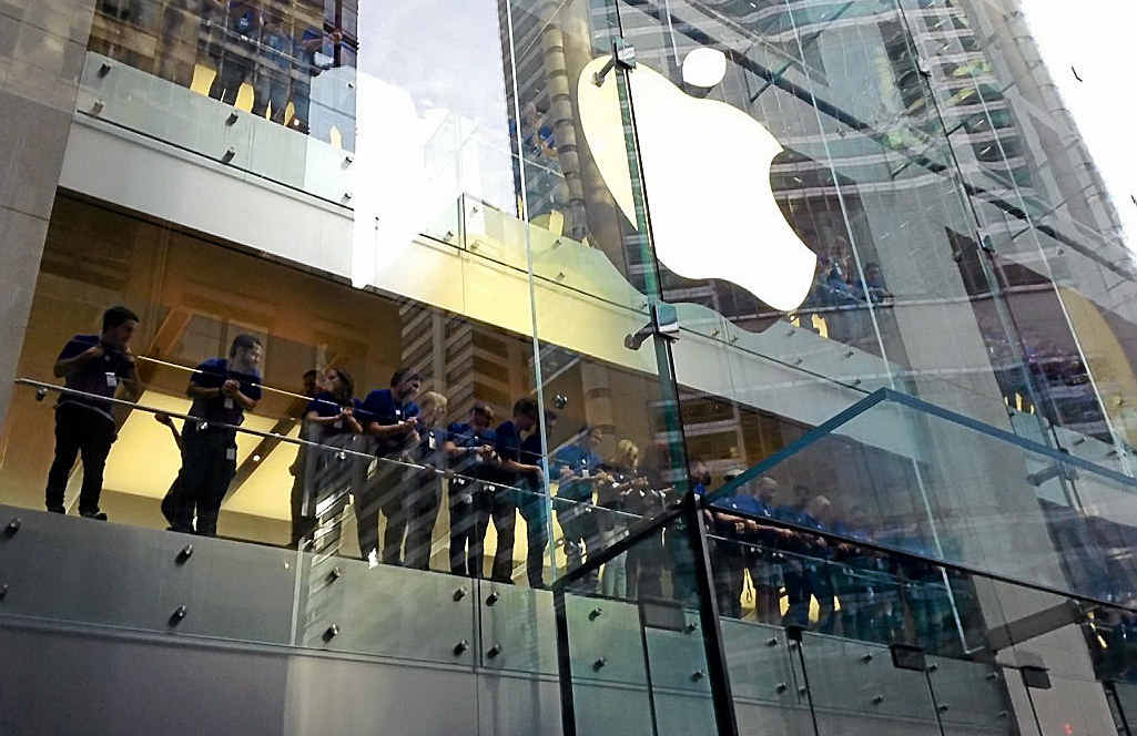 GROWING MARKET: Apple is reaping the benefits of the rise in app purchases. GROWING MARKET: Apple is reaping the benefits of the rise in app purchases.