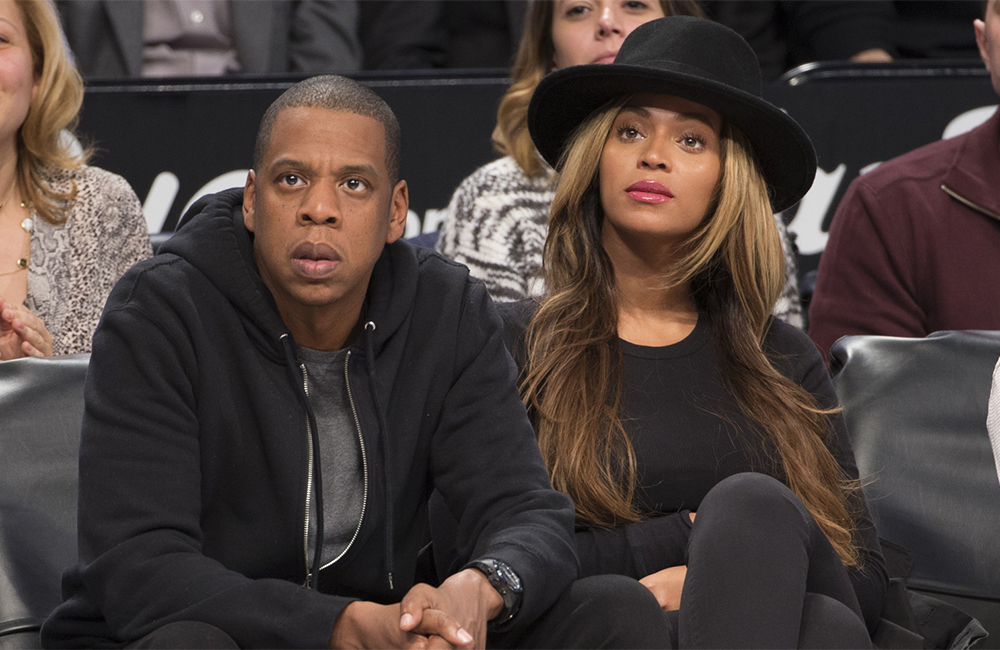 Jay-Z invited Amy to stay with him and Beyonce. Jay-Z invited Amy to stay with him and Beyonce.