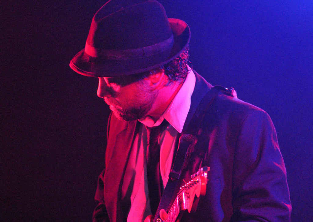 SMOOTH SOUNDS: Los Cobras’ Jay Boving will perform at the Agnes Water Blues, Roots and Rock Festival at the SES Grounds. SMOOTH SOUNDS: Los Cobras’ Jay Boving will perform at the Agnes Water Blues, Roots and Rock Festival at the SES Grounds.