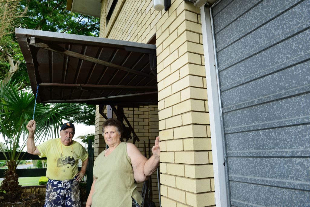 SHUT OUT: John and Val Vogel are warning residents about a shed company that disappeared with their deposit. SHUT OUT: John and Val Vogel are warning residents about a shed company that disappeared with their deposit.