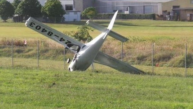 A light plane had a A light plane had a