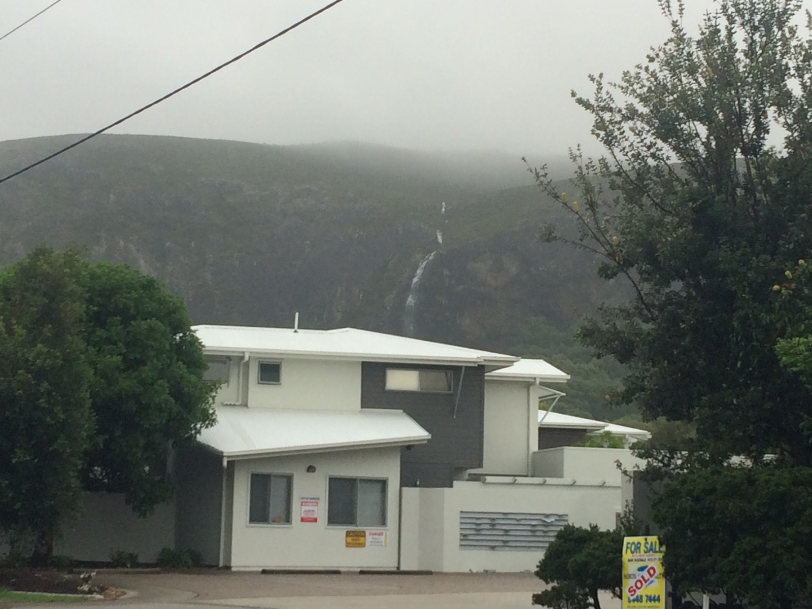 Water trickles down Mount Coolum Water trickles down Mount Coolum