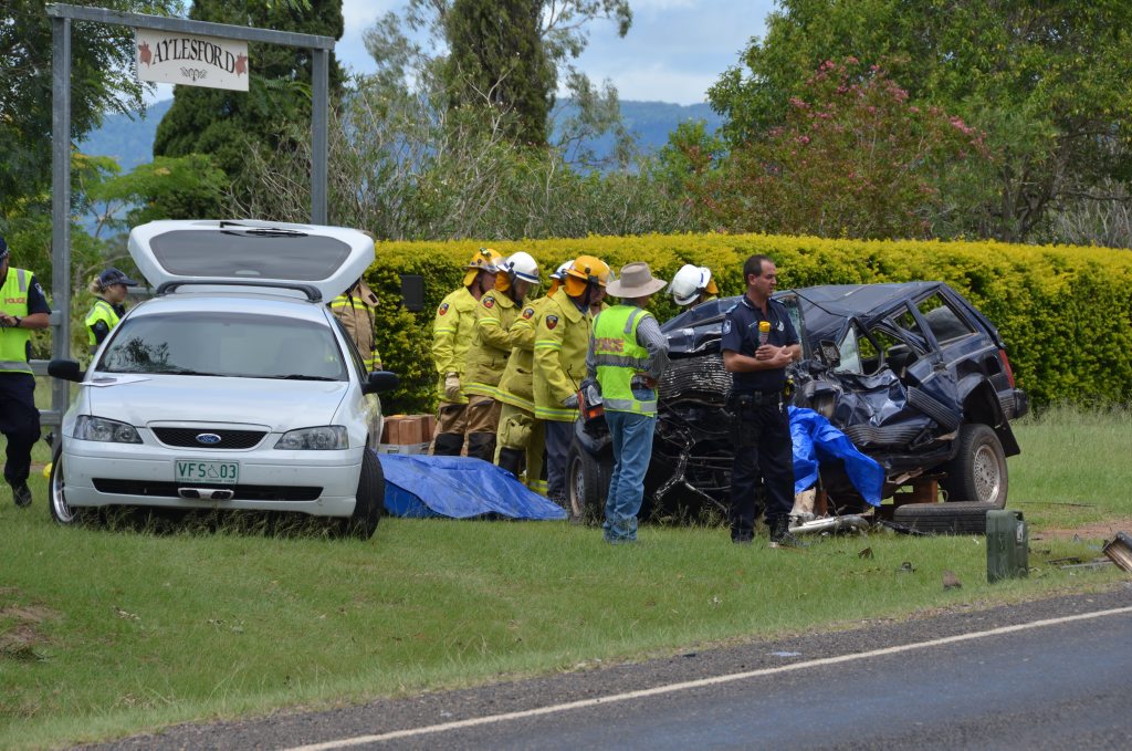 FATAL CRASH: A head on crash between a truck and 4x4 resulted in one fatality, minor injuries. Photo Keagan Elder / South Burnett Times FATAL CRASH: A head on crash between a truck and 4x4 resulted in one fatality, minor injuries. Photo Keagan Elder / South Burnett Times