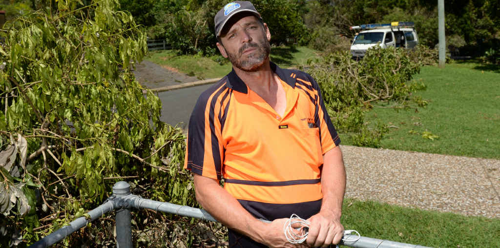 DISAPPOINTING DELIVERY: Yeppoon resident Richard Martin had plenty of time to help his neighbours with the clean up after Cyclone Marcia after he says his boss fired him. DISAPPOINTING DELIVERY: Yeppoon resident Richard Martin had plenty of time to help his neighbours with the clean up after Cyclone Marcia after he says his boss fired him.
