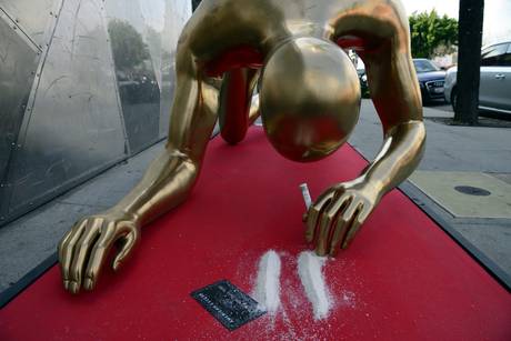 Artwork by Plastic Jesus showing 'Oscar' snorting cocaine Artwork by Plastic Jesus showing 'Oscar' snorting cocaine