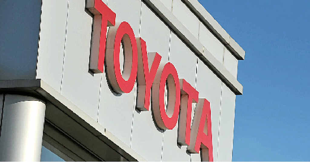 The Abbott government dropped the proposed cuts to subsidies for car manufacturers in Australia. The Abbott government dropped the proposed cuts to subsidies for car manufacturers in Australia.