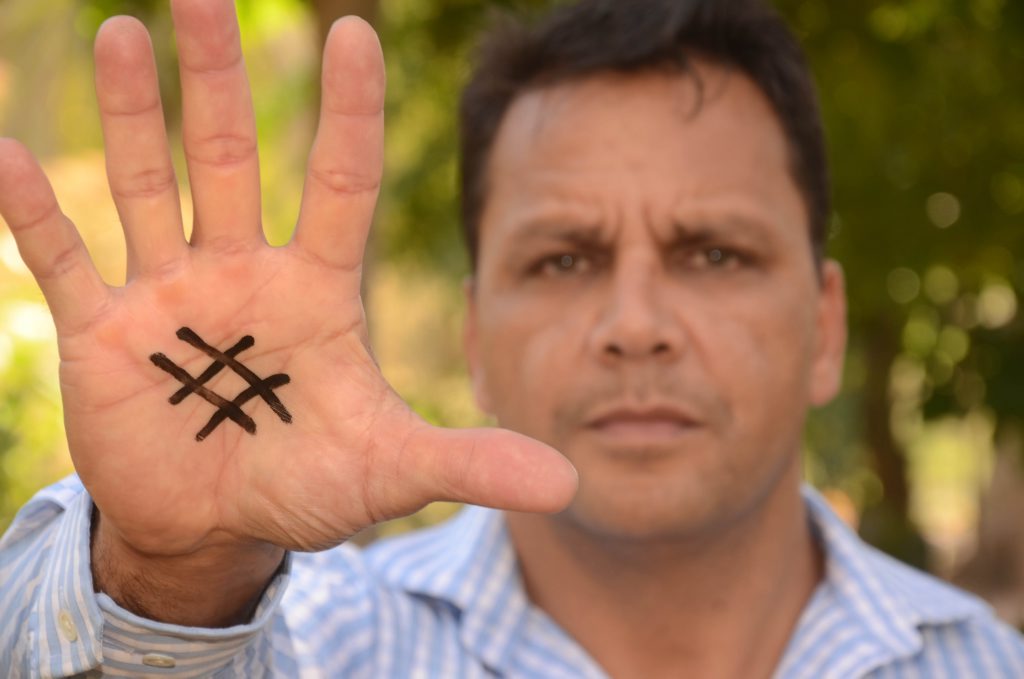 LEAGUE legends Scott Prince and Steve Renouf will be on hand in Logan on Friday to launch the Deadly Choices and NRMA Brisbane Broncos partnership.