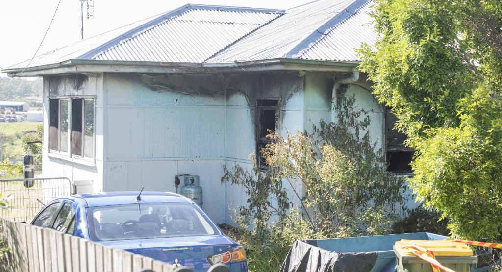 FIREFIGHTER: Local mechanic Chris Rudder made sure his neighbours were safe and then helped bring a fire under control in this house in Hawthorne Street South Grafton. Photo Adam Hourigan FIREFIGHTER: Local mechanic Chris Rudder made sure his neighbours were safe and then helped bring a fire under control in this house in Hawthorne Street South Grafton. Photo Adam Hourigan