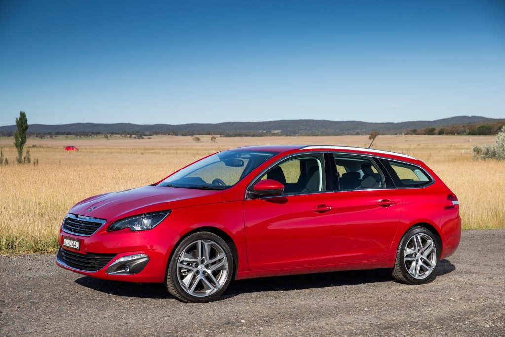 The Peugeot 308 is now armed with a 1.6-litre turbo petrol engine option. The Peugeot 308 is now armed with a 1.6-litre turbo petrol engine option.