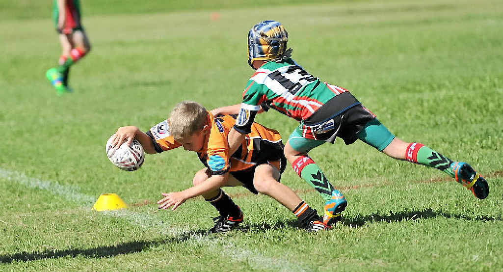Jake Coomber scores a try. Jake Coomber scores a try.
