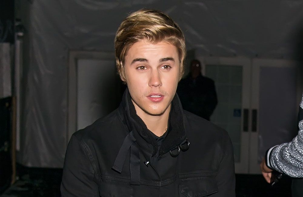 Justin Bieber thinks people forget he is Justin Bieber thinks people forget he is