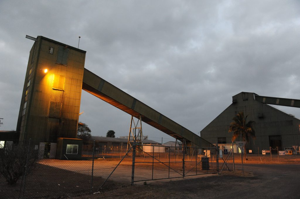 Bundaberg Sugar has signed a two-year contract with Coles to supply about 20,000 tonnes of sugar a year. Bundaberg Sugar has signed a two-year contract with Coles to supply about 20,000 tonnes of sugar a year.