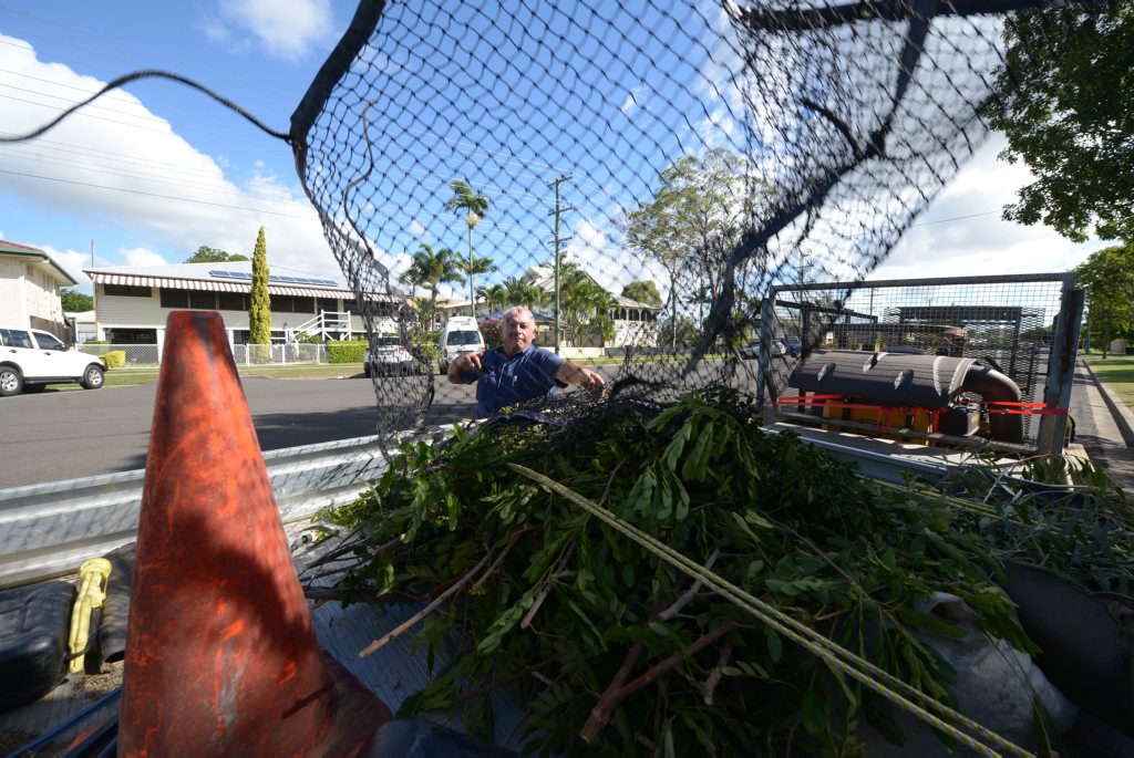 COVER UP: Alan's Mowing owner Alan Bentham says people should remember to use nets to tie down loads on trailers and utes. Not only is it the law, it can save lives. Photo: Max Fleet / NewsMail COVER UP: Alan's Mowing owner Alan Bentham says people should remember to use nets to tie down loads on trailers and utes. Not only is it the law, it can save lives. Photo: Max Fleet / NewsMail