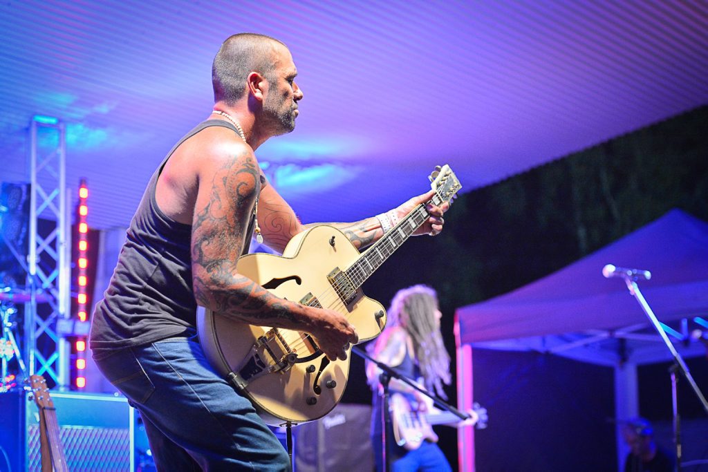 Mason Rack at the 2015 Agnes Blues, Roots and Rock Festival.