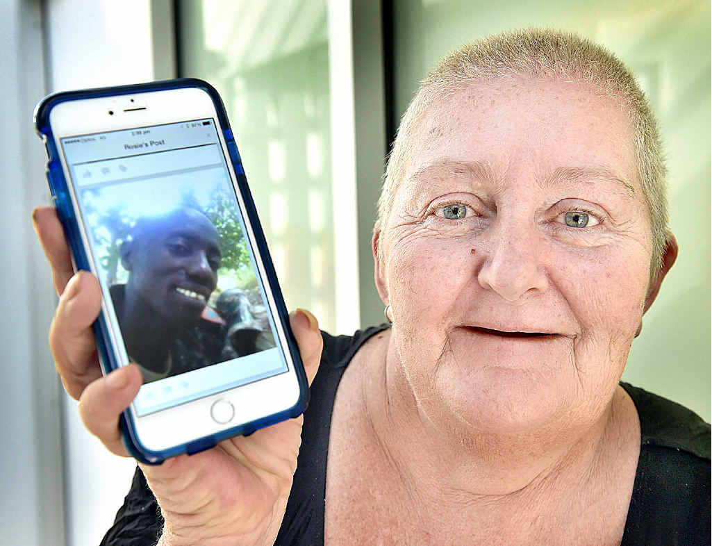 Tiaro resident Sharonlee Cordell with a photo of her Tiaro resident Sharonlee Cordell with a photo of her