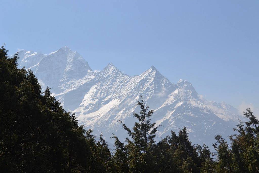 On the route from Namche to Kunde.