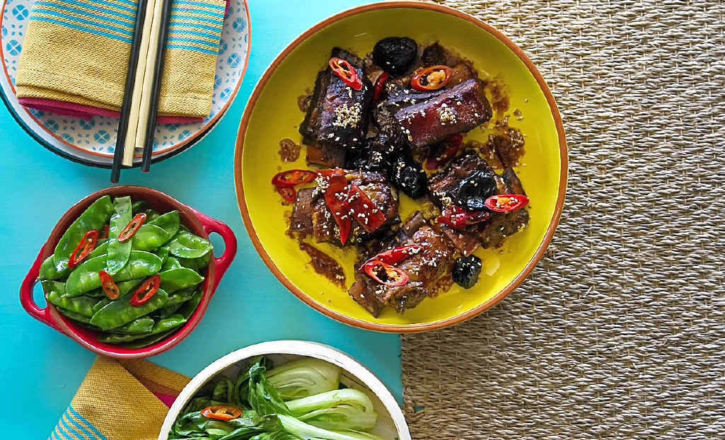 If you don’t have a pressure cooker for this recipe, you can cook the meat in an oven-proof dish. If you don’t have a pressure cooker for this recipe, you can cook the meat in an oven-proof dish.
