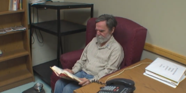 A housing official tried to trace a birth certificate for John Helinski, who was sleeping under benches. During the process, the official found Helinski's long-lost bank account. A housing official tried to trace a birth certificate for John Helinski, who was sleeping under benches. During the process, the official found Helinski's long-lost bank account.