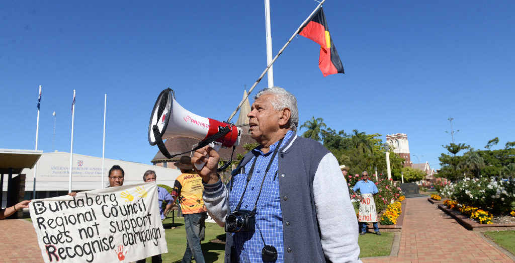 RAISING THE FLAG ISSUES: Two readers today weigh into the flag debate. RAISING THE FLAG ISSUES: Two readers today weigh into the flag debate.