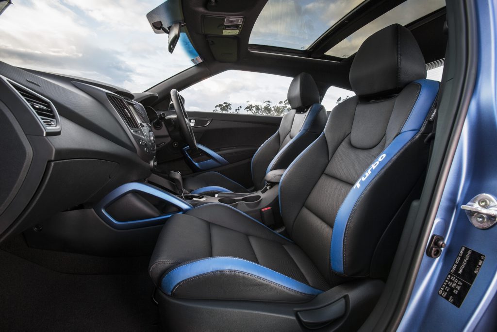 2015 Hyundai Veloster SR Turbo 2015 Hyundai Veloster SR Turbo