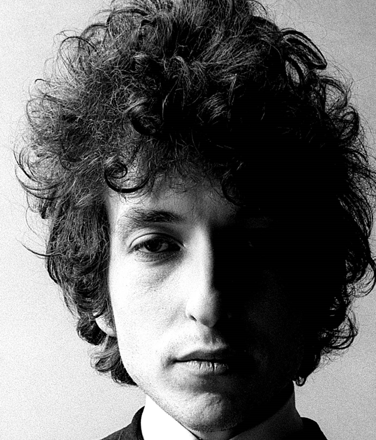 IT AIN'T ME BABE: Get down to KC's in Airlie Beach on Sunday for the Bob Dylan Birthday Bash. IT AIN'T ME BABE: Get down to KC's in Airlie Beach on Sunday for the Bob Dylan Birthday Bash.
