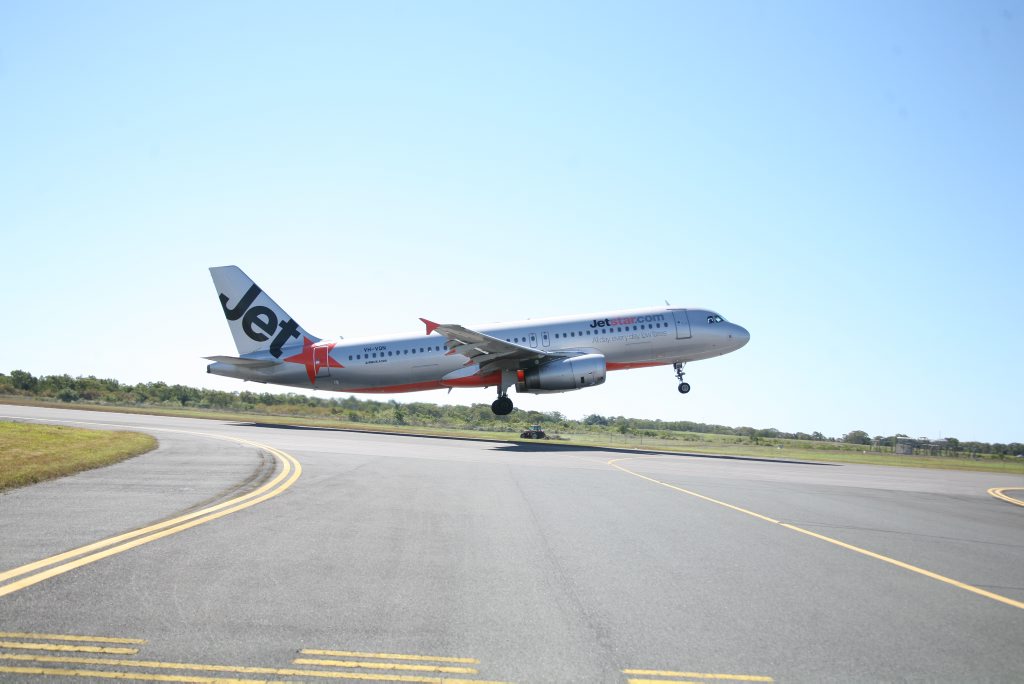 Jetstar will add 40,000 seats to flights to and from the Sunshine Coast Airport Jetstar will add 40,000 seats to flights to and from the Sunshine Coast Airport