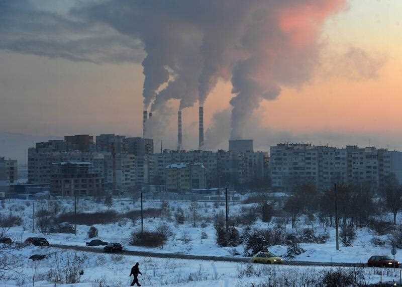 Negotiators are gearing ahead of two big meetings on June 1, 2015 in Bonn and the G7 summit in Bavaria on June 7 and 8, that may determine whether the much-vaunted 2015 Paris climate accord will be a big bang or a fizzle. Negotiators are gearing ahead of two big meetings on June 1, 2015 in Bonn and the G7 summit in Bavaria on June 7 and 8, that may determine whether the much-vaunted 2015 Paris climate accord will be a big bang or a fizzle.