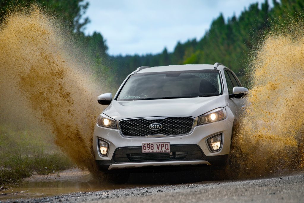 MAKING A SPLASH? Multi-talented 2015 Kia Sorento MAKING A SPLASH? Multi-talented 2015 Kia Sorento