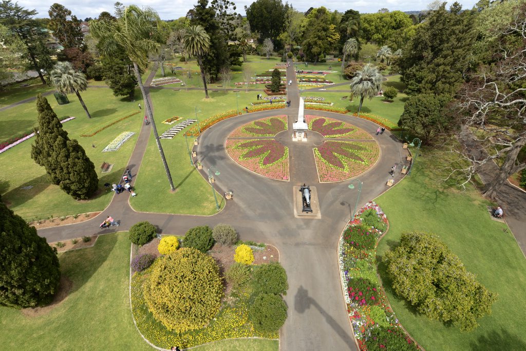 Botanical Gardens in Queens Park