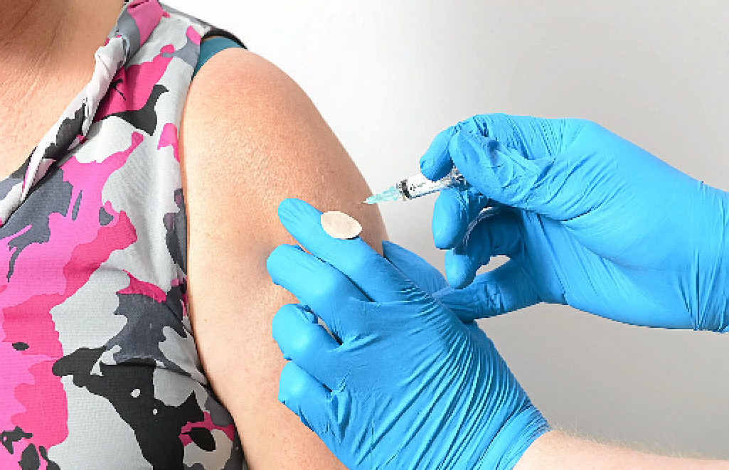 Health groups urge the Federal Government to scrap plans to cut $800 million in services. Health groups urge the Federal Government to scrap plans to cut $800 million in services.