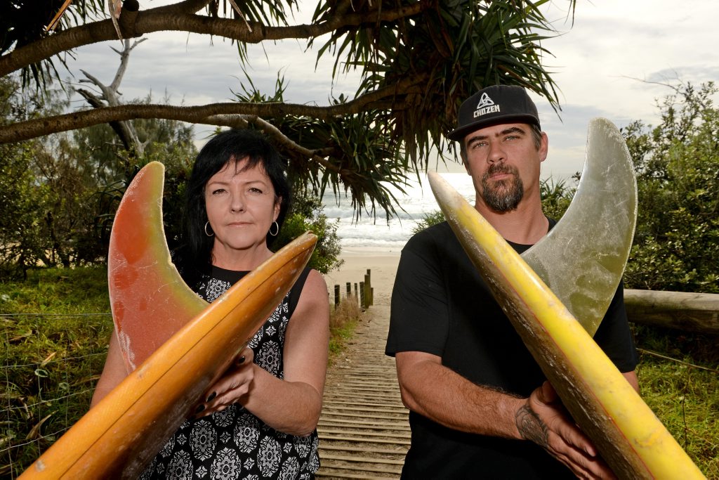 Tina Rochford and Dan Smith with a couple of single fin surfboards at Cabarita Headland. Photo: Blainey Woodham / Tweed Daily News Tina Rochford and Dan Smith with a couple of single fin surfboards at Cabarita Headland. Photo: Blainey Woodham / Tweed Daily News