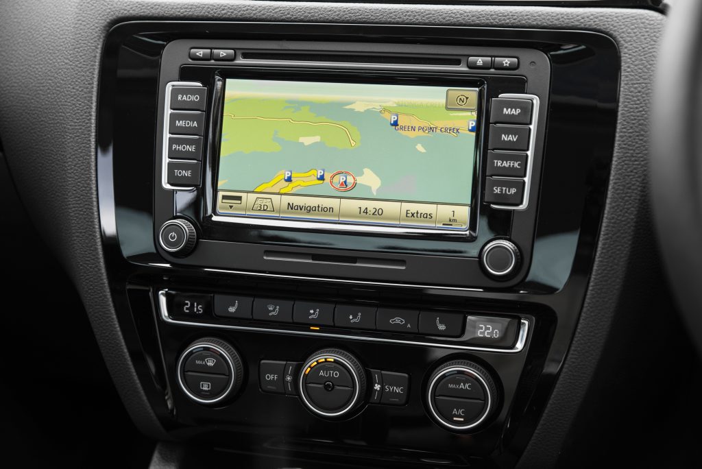 TOP SPEC: Diesel Jetta gets the toys, including sat nav with colour touchscreen and reversing camera TOP SPEC: Diesel Jetta gets the toys, including sat nav with colour touchscreen and reversing camera