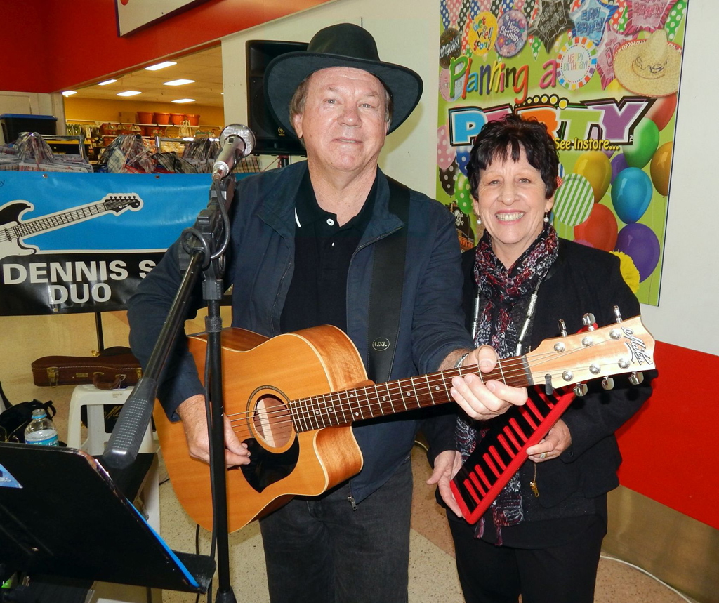 The Dennis Sankey Duo.