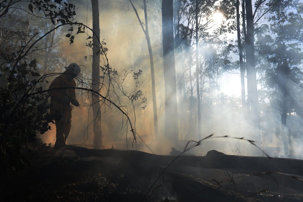 GRASS FIRE: Fire fighters battling fires across the Mackay region as wind increases GRASS FIRE: Fire fighters battling fires across the Mackay region as wind increases