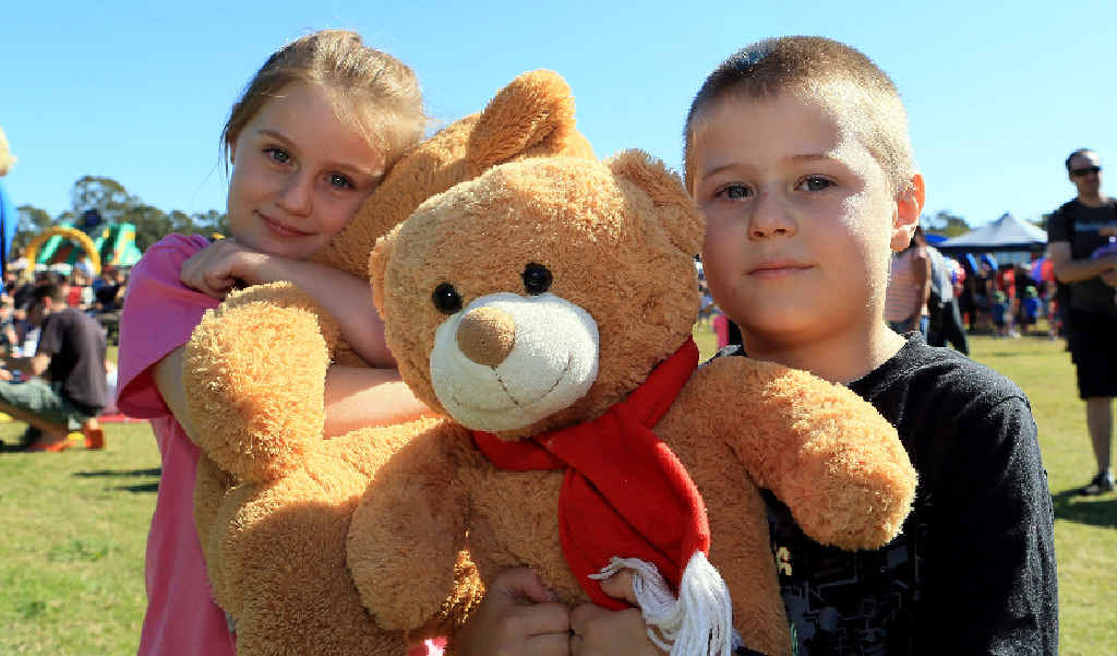 DAY OF FUN: The kids can make their own teddy bears at Pialba Place Shopping Centre today and tomorrow. Pictured is Krystal and Aidan Harvey from Hervey Bay at the 2015 Teddy Bears’ Picnic. File picture. DAY OF FUN: The kids can make their own teddy bears at Pialba Place Shopping Centre today and tomorrow. Pictured is Krystal and Aidan Harvey from Hervey Bay at the 2015 Teddy Bears’ Picnic. File picture.