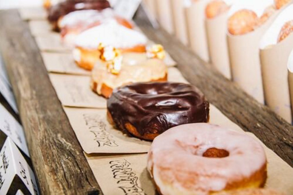 Focusing on a donut’s concrete properties – its sweet stickiness, for instance – tends to promote consumption. Focusing on a donut’s concrete properties – its sweet stickiness, for instance – tends to promote consumption.