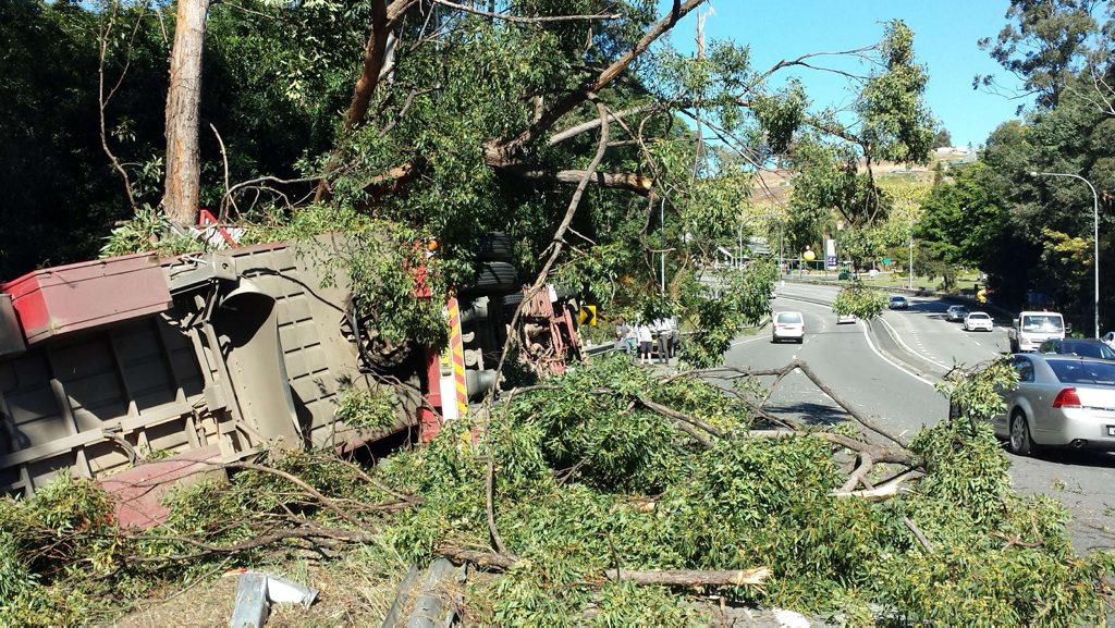 A truck rolling as it approached the Big Banana on the pacific Hwy is causing delays for motorists. Photo: Trevor Veale / Coffs Coast Advocate A truck rolling as it approached the Big Banana on the pacific Hwy is causing delays for motorists. Photo: Trevor Veale / Coffs Coast Advocate
