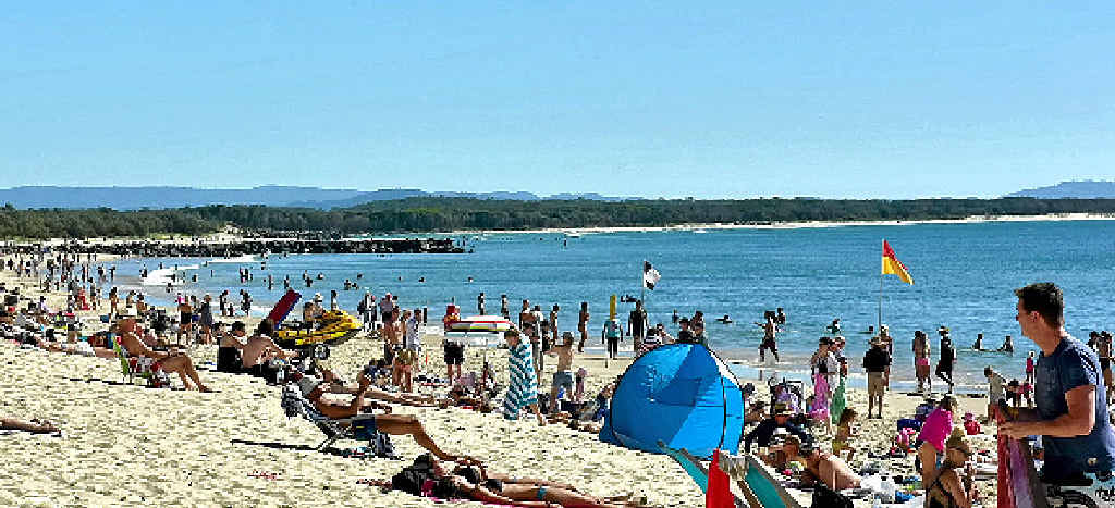BUMPER TIMES: Main Beach Noosa Heads popular with the crowds. BUMPER TIMES: Main Beach Noosa Heads popular with the crowds.