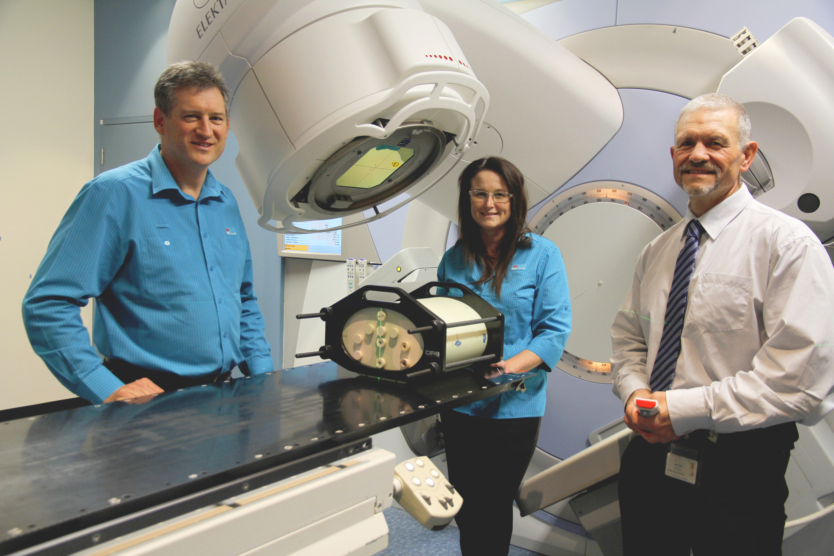 MNCCI Coffs Harbour linear accelerator and staff members. MNCCI Coffs Harbour linear accelerator and staff members.