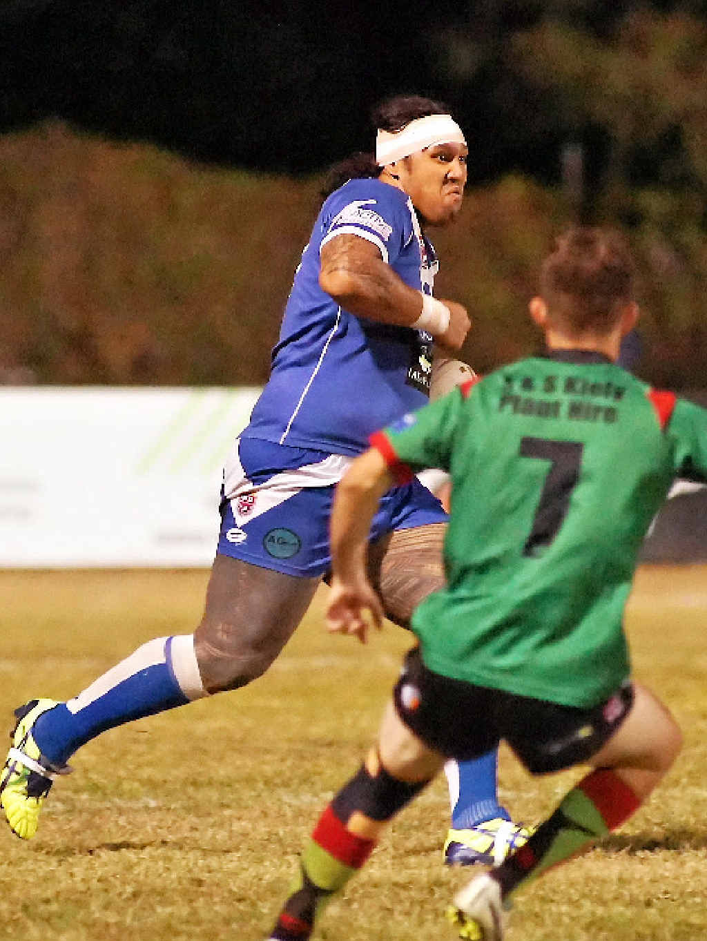 HANDFUL: Samson Mariner prepares for a big hit-up in Valleys Diehards’ 34-12 win over Tannum Sands Seagulls at Marley Brown on Saturday night. HANDFUL: Samson Mariner prepares for a big hit-up in Valleys Diehards’ 34-12 win over Tannum Sands Seagulls at Marley Brown on Saturday night.