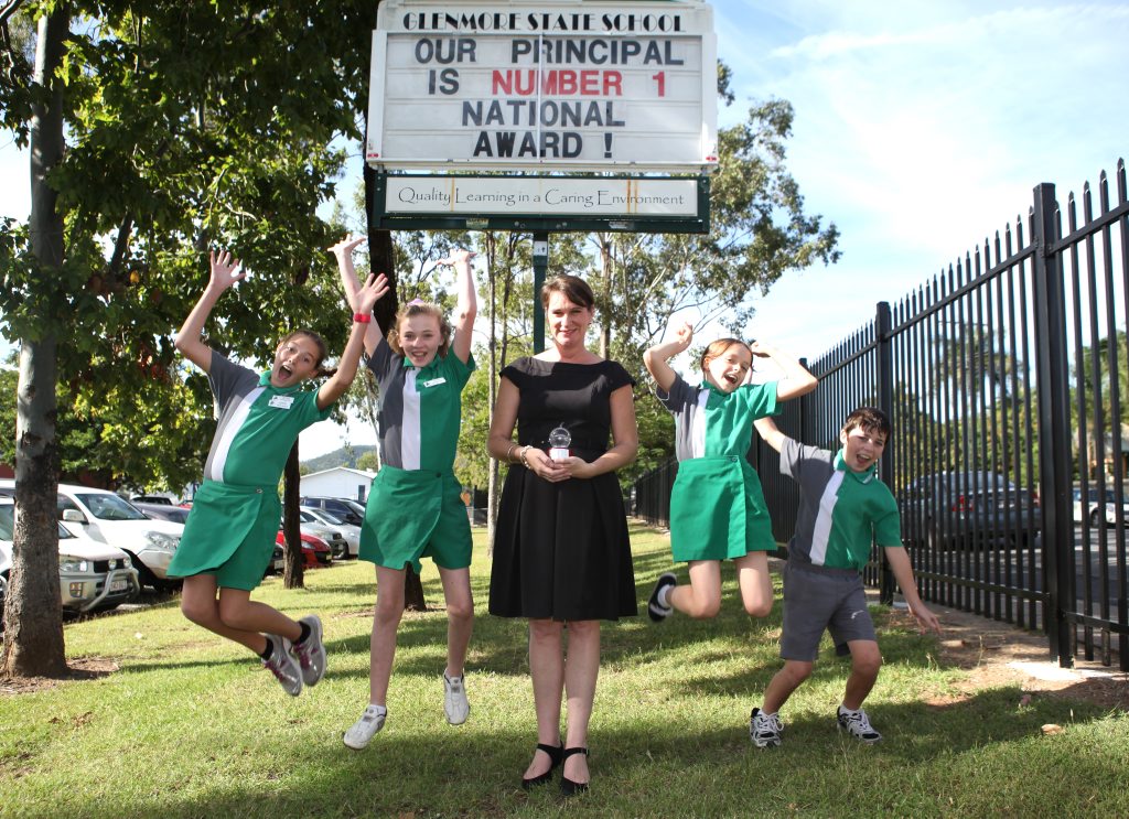 Glenmore Primary School students Lara Foley, Abby Town, Taylor Constable and Jack Smith with Principal Christine Hills. Photo Allan Reinikka / The Morning Bulletin Glenmore Primary School students Lara Foley, Abby Town, Taylor Constable and Jack Smith with Principal Christine Hills. Photo Allan Reinikka / The Morning Bulletin