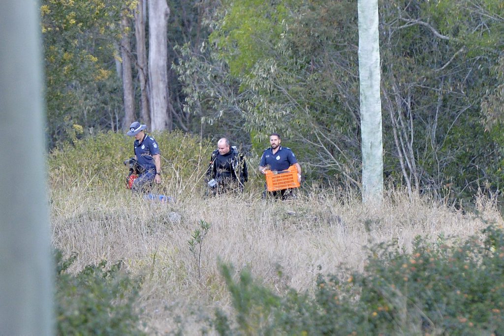 Search continues for missing Gatton girl Jayde Kendall, 16 near the Warrego Highway in Walloon. Photo Inga Williams / The Queensland Times Search continues for missing Gatton girl Jayde Kendall, 16 near the Warrego Highway in Walloon. Photo Inga Williams / The Queensland Times